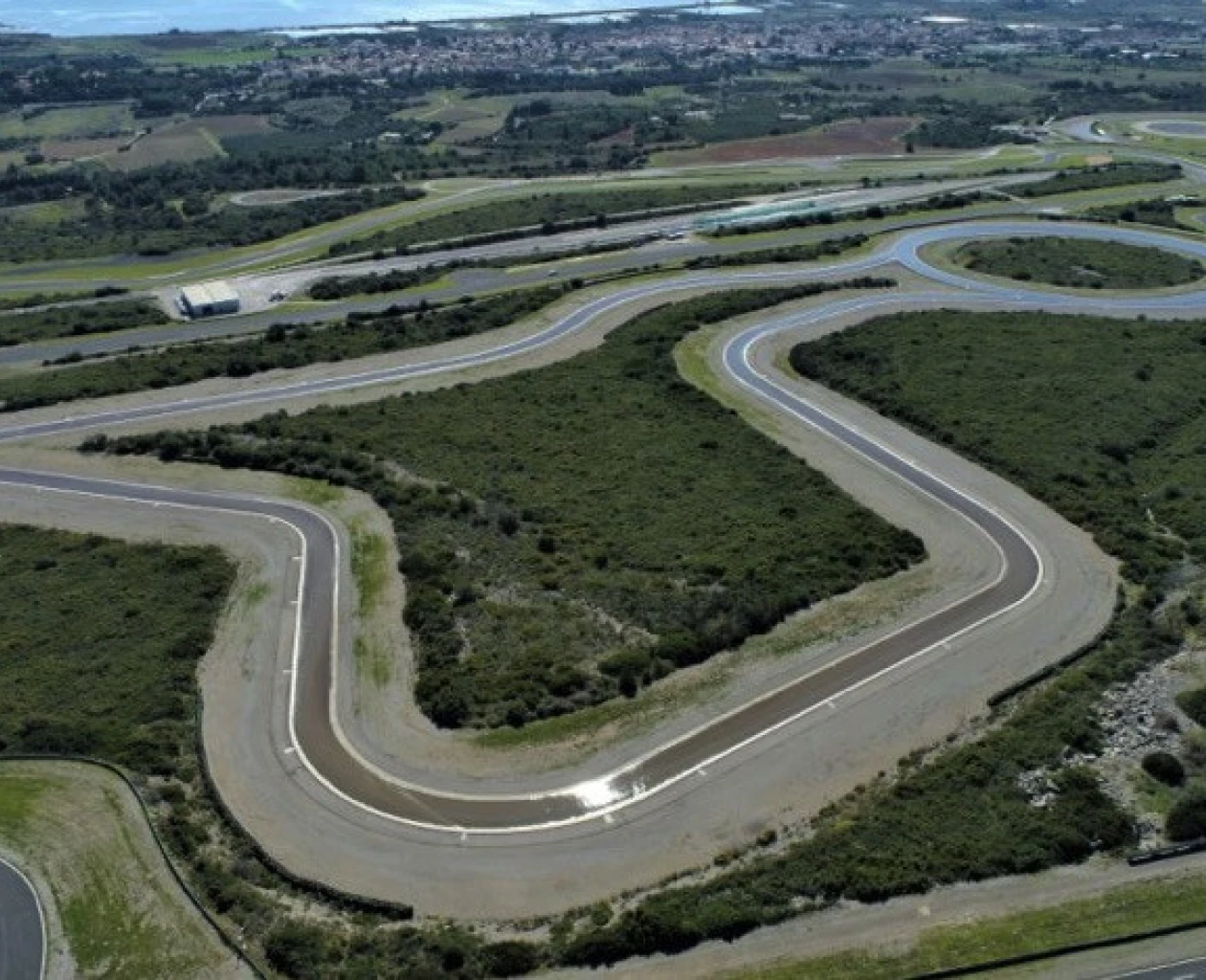 bapt_me-drift-bmw-m2-cs-circuit-castellet-14